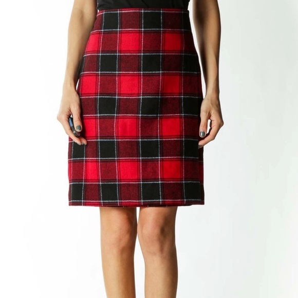 Talbots Women’s Red Black Baby Blue Plaid Faux Wrap Lined Wool Blend Skirt 4 - Picture 2 of 15